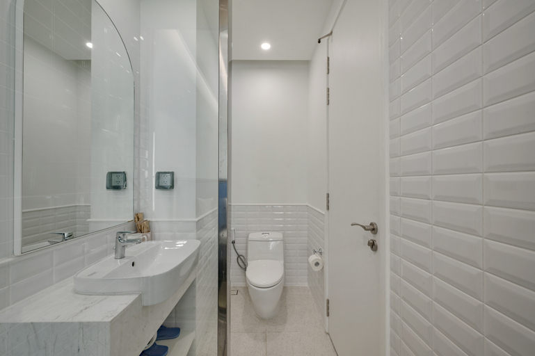 Elyday Apartment Hillside Phu Quoc - Sea & Firework view Room Type - Studio with Mountain View