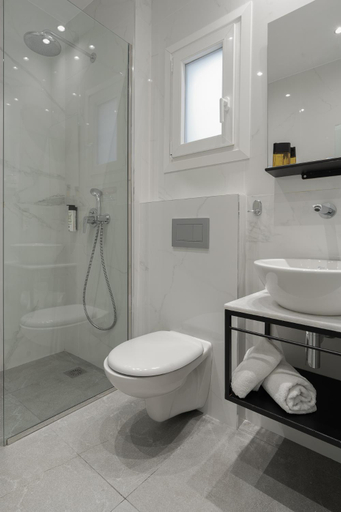 Bathroom 3, PIRAEUS CITY HOTEL, Attica