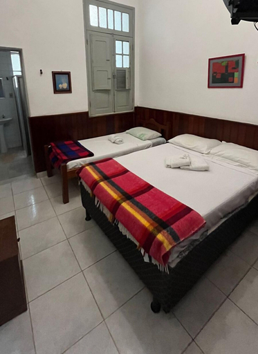 Bedroom 3, Hotel Sacra Família, Engenheiro Paulo de Front