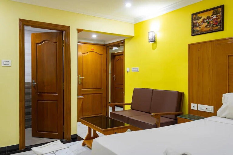 Bedroom 2, HOTEL STAAR WORLD, Kanniyakumari