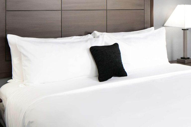 Bedroom 13
