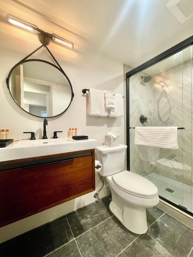 Bathroom 4, Park Place C-103, Summit