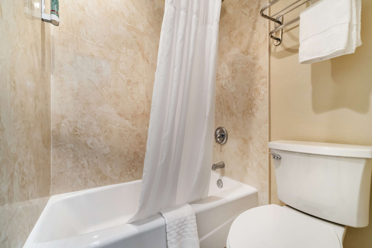 Bathroom 3, Best Western Padre Island, Nueces