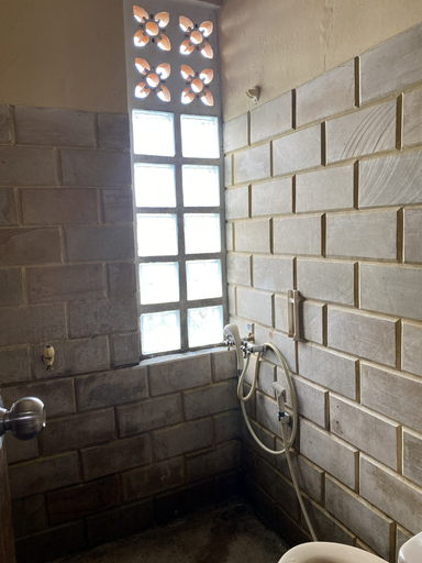 Bathroom 5, Pondok Sukamulus, Bandung