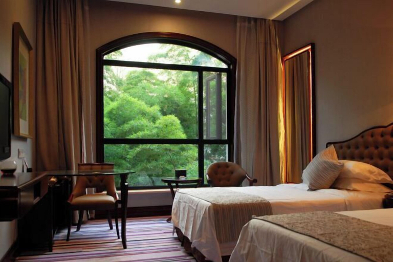 Bedroom 14