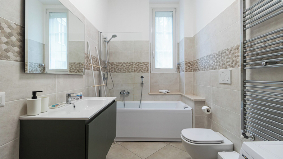 Bathroom 3, Italianway Easy - Canaletto 14, Milano
