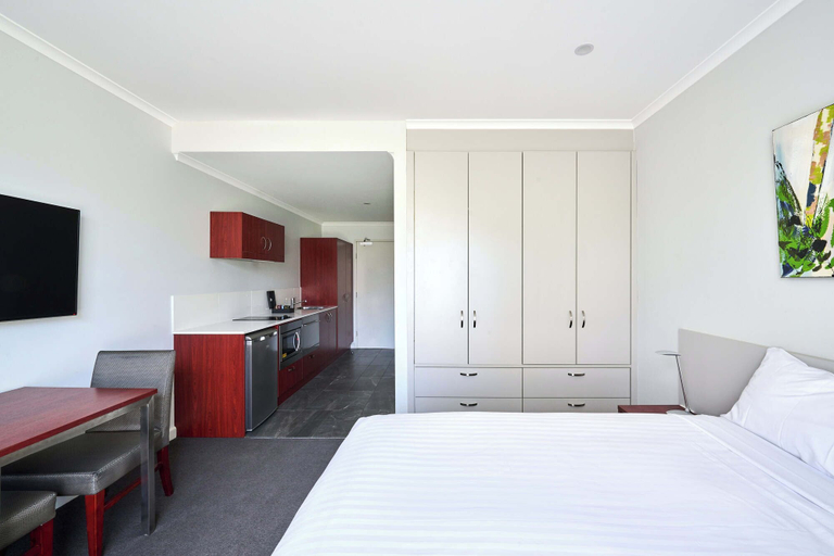 Bedroom 23