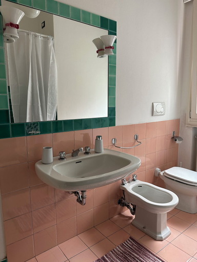 Bathroom, Suite D'Annunzio, Ravenna