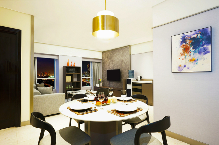 Dining Room 5