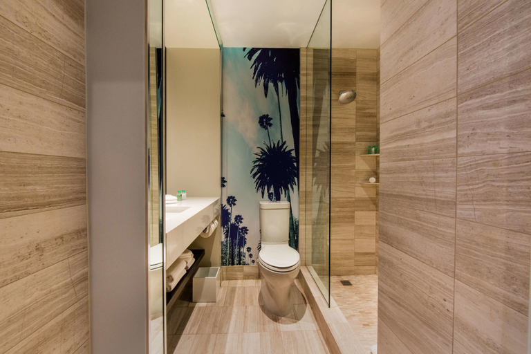 Bathroom 5, The Mosaic Hotel - Beverly Hills, Los Angeles