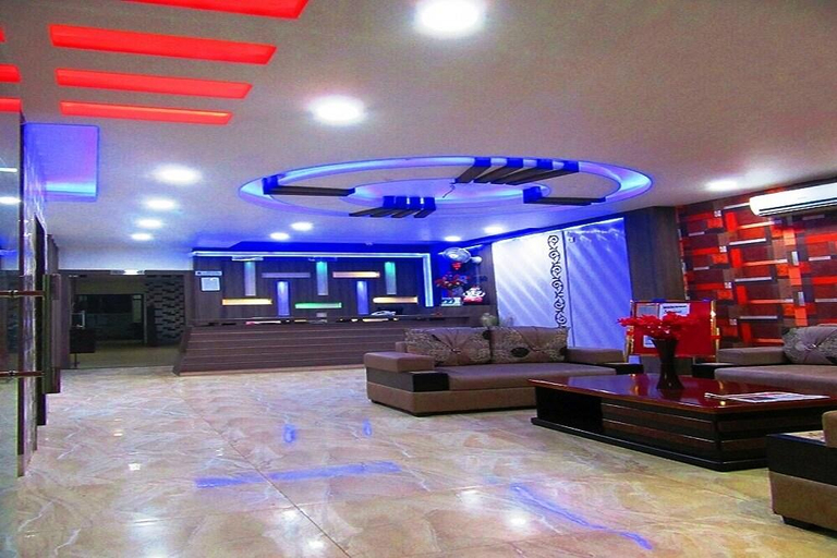 Others 2, Hotel Padmanane, Deoghar
