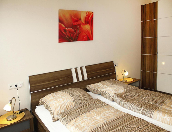 Bedroom 2, Aparthotel Museumshof, Fehmarn, Ostholstein