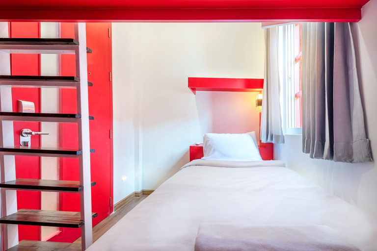 Bedroom 9