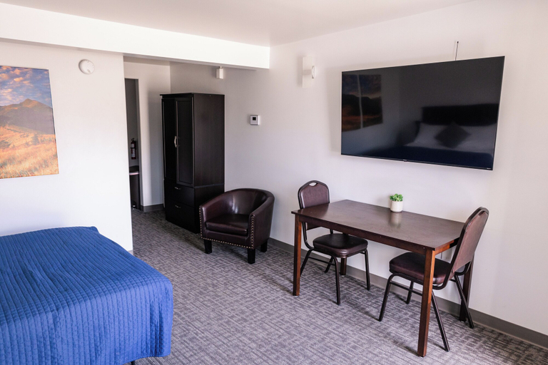 Bedroom 3, Alaska Frontier Inn, Southeast Fairbanks