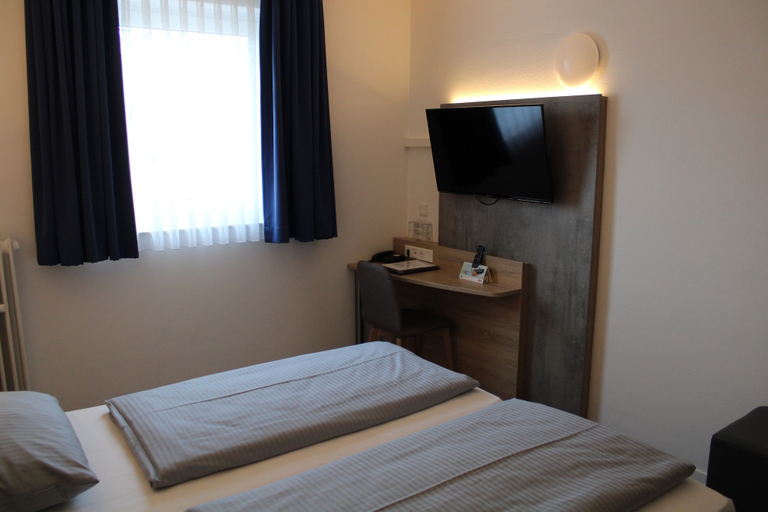 Bedroom 3, Hotel Am Vogelsanger Weg, Düsseldorf