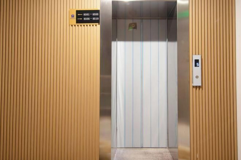 Others 5, City Ant Hotel (Nanjing Wutang Square Metro Station), Nanjing