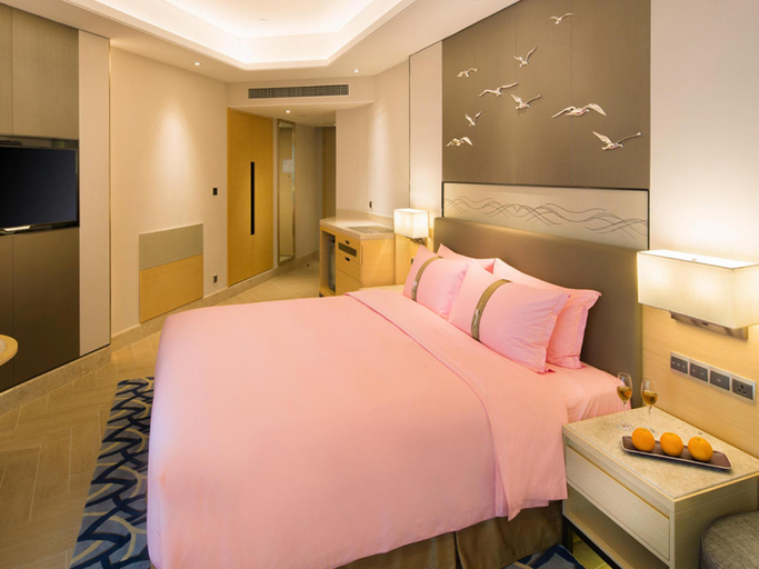 Bedroom 3, Holiday Inn : Haikou West Coast By IHG, Hainan