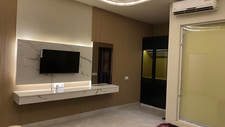 Bathroom 5, The Bhutani Heritage, Meerut