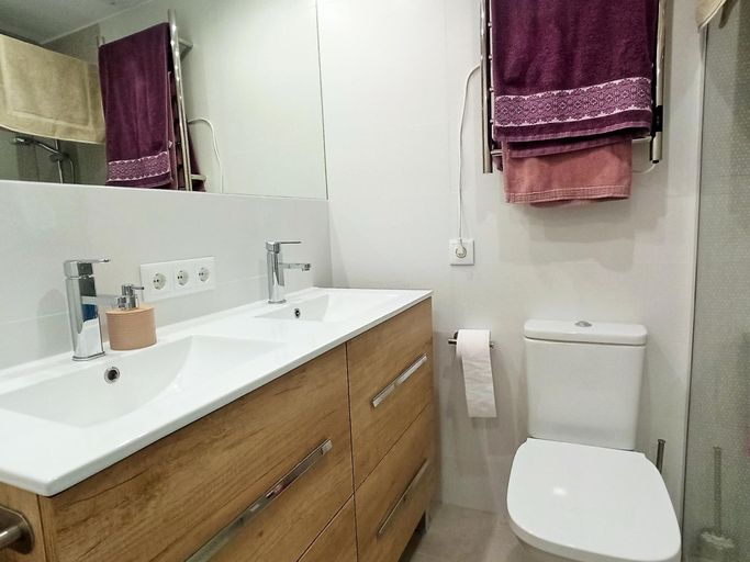 Room 5, Ncora 19 15437 in El Puerto de Santa Mar a, Cádiz