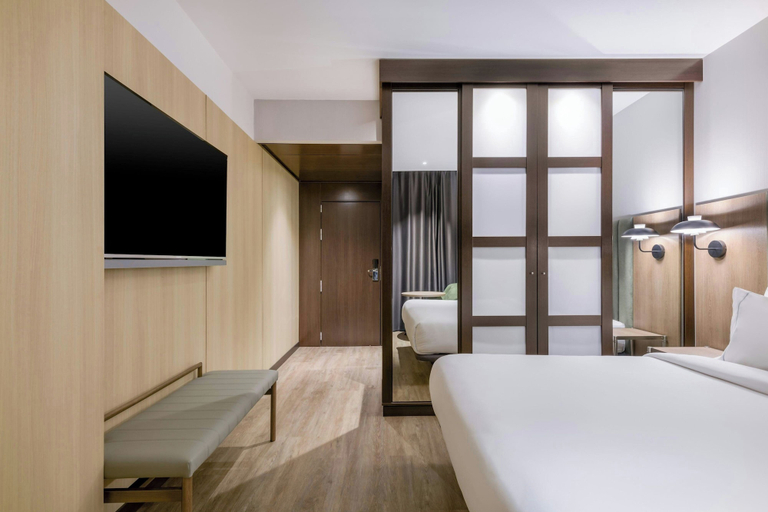 Bedroom 2, AC Hotel Madrid Feria by Marriott, Madrid