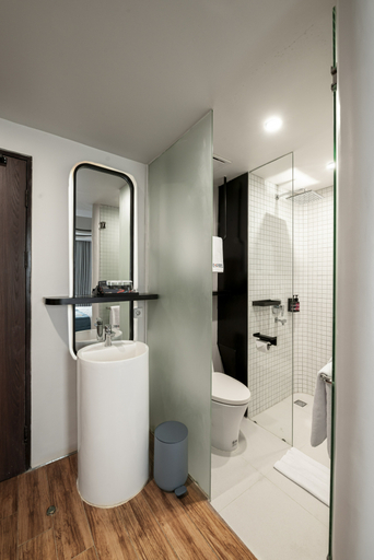 Bathroom 3