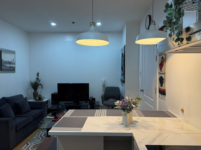 Others 5, 2 bedrooms in makati with balcony, Makati City