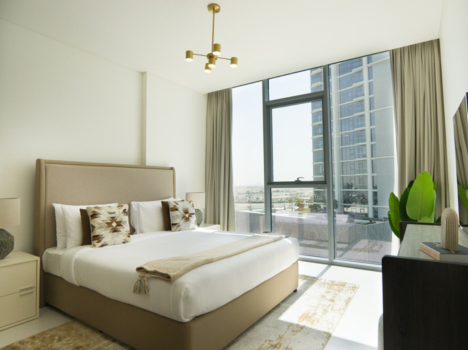 Bedroom 4, Easygo- Luxury 2bdr With Lagoon Access, Dubai