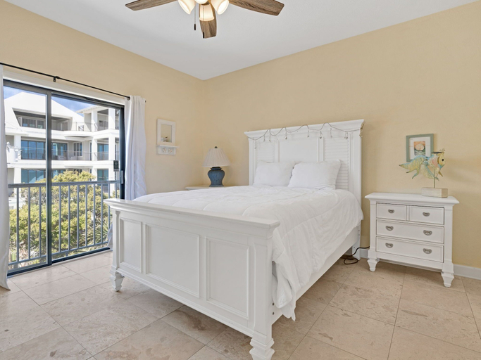 Bedroom 3, Seagrove Dunes #1 by Southern Vacation Rentals, Walton