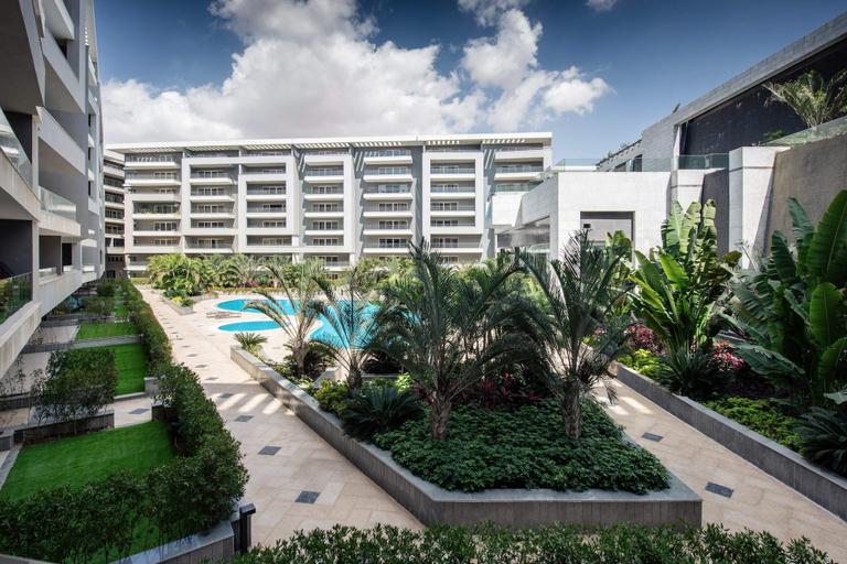 Exterior & Views 2, Xuru Stays I Waterfront Designer 2BR - 5 min to Airport, An-Nuzhah