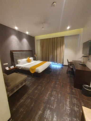 Others 3, Hotel Solitaire Grand, Sirsa