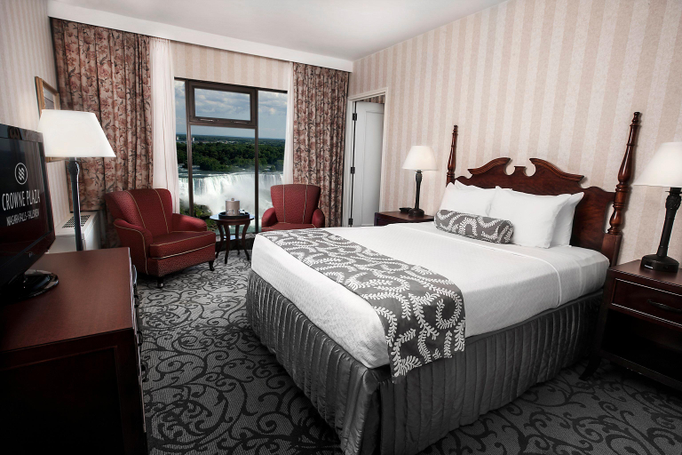Bedroom 3, The Brock Niagara Falls Fallsview, Tapestry by Hilton, Niagara