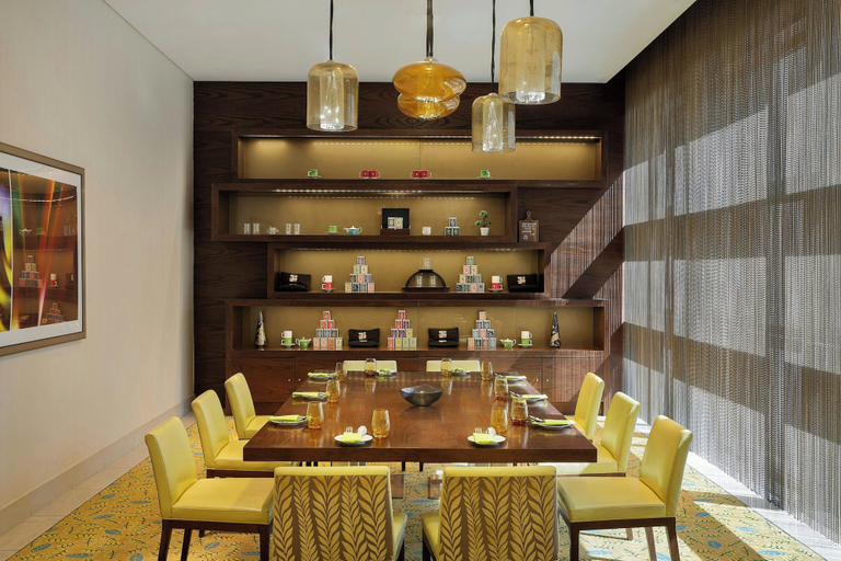 Food & Drinks 5, Courtyard by Marriott World Trade Center Abu Dhabi, Abu Dhabi City