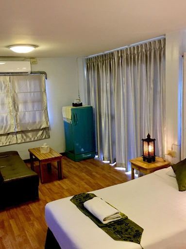 Bedroom 3, Phunyanuch Hotel, Hua Hin