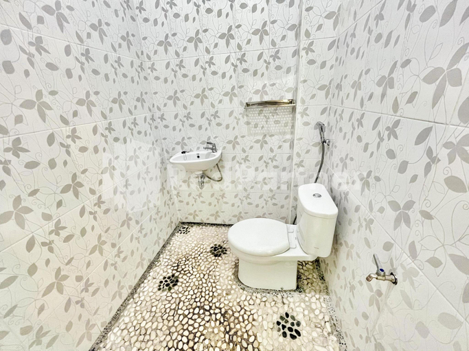 Bathroom 3