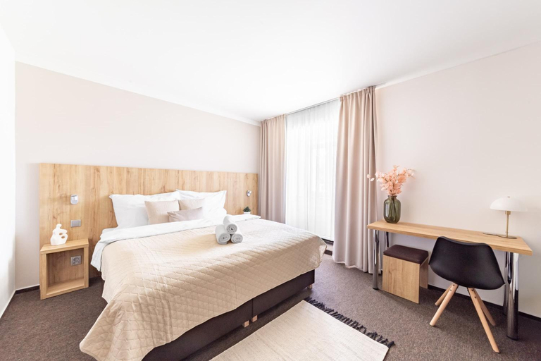 Bedroom 2, Hotel Snezne, Žďár nad Sázavou