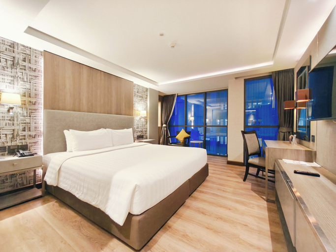Bedroom 8