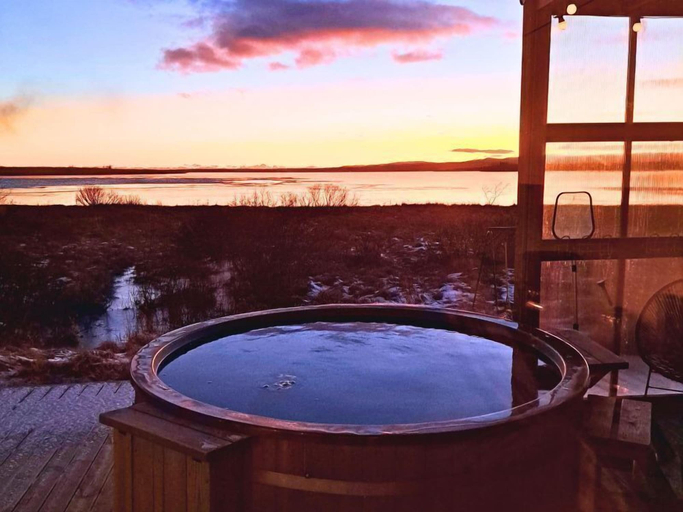 Sport & Beauty 3, Austurey Lakefront Villa, Grímsnes- og Grafningshreppur