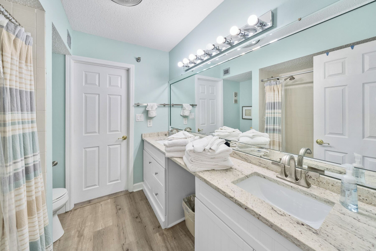 Bathroom 4, Coastal Tides at Enclave 403a, Okaloosa