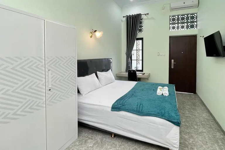 Bedroom 9