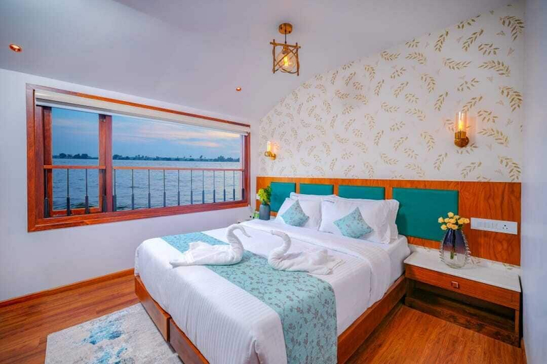 Bedroom 2, Beachparadise  Daycruise houseboat, Alappuzha