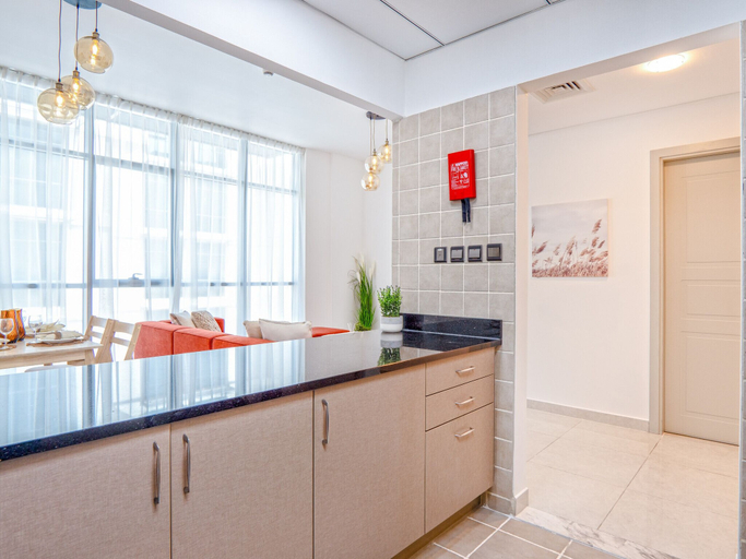Food & Drinks, Easygo-upgraded 1bdr Polo Residence, Dubai