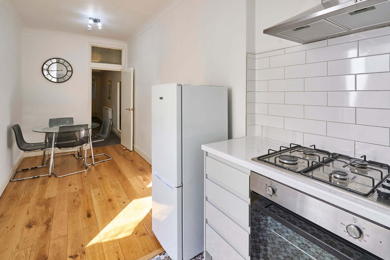 Room 4, Host Stay Cambridge Road, Brighton and Hove