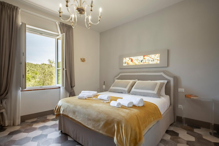 Bedroom 8