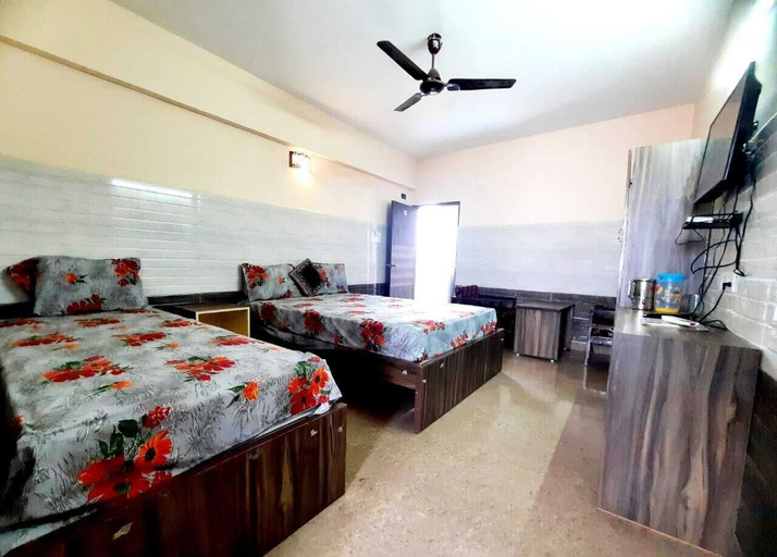 Bedroom 4, NS Vijay Shesha Mahal, Tiruvannamalai