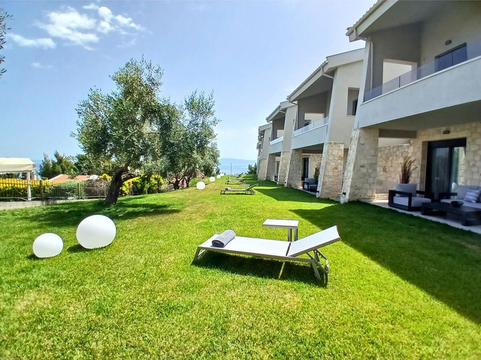 Others 5, Helios Blue Villas, Central Macedonia
