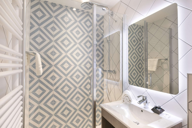 Bathroom 5, The Deck Hotel by HappyCulture, Alpes-Maritimes