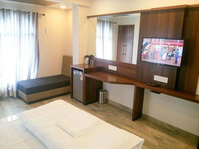 Others 3, Hotel Sangat Plaza, Bhopal