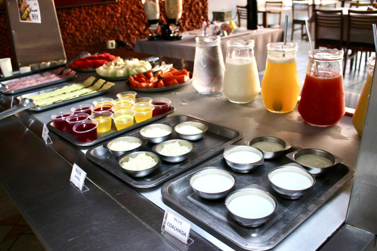 Food & Drinks 4, Hotel Dias em Pouso Alegre - MG - Proximo a Centros Comerciais e Restaurantes, Pouso Alegre