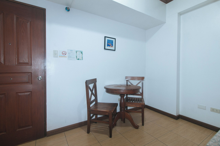 Dining Room 6