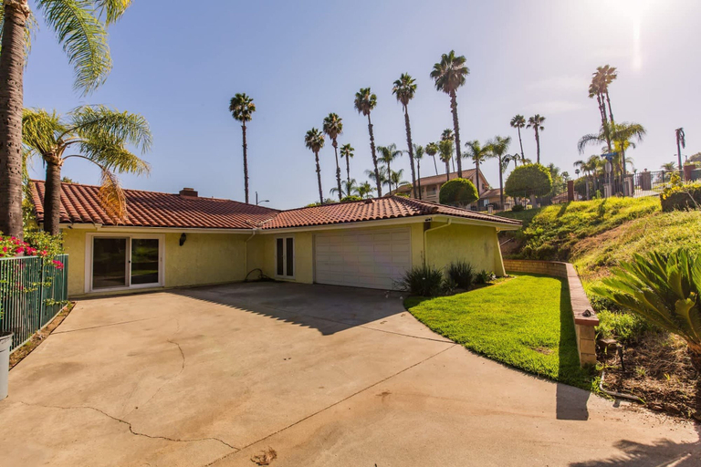 Exterior & Views 2, Luxury Pool Home in Glendora Foothills Retreat, Los Angeles